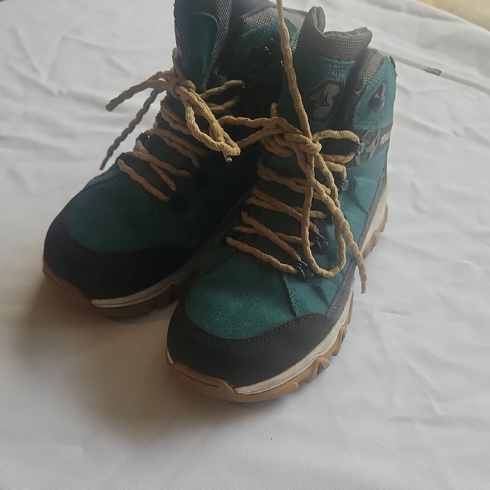 Teal and Black FOHELLI Hiking Boots